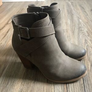 Call It Spring Ankle boots size 6.5